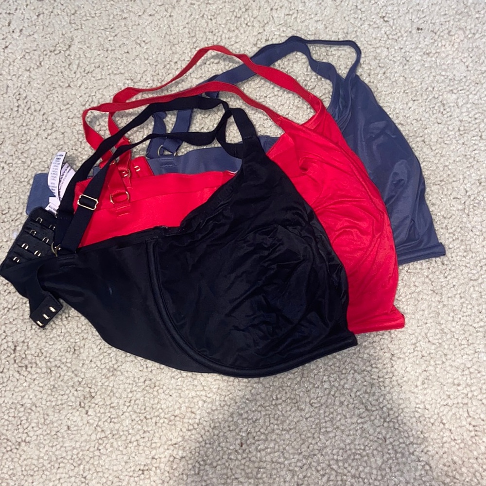 3 VS bras for 1